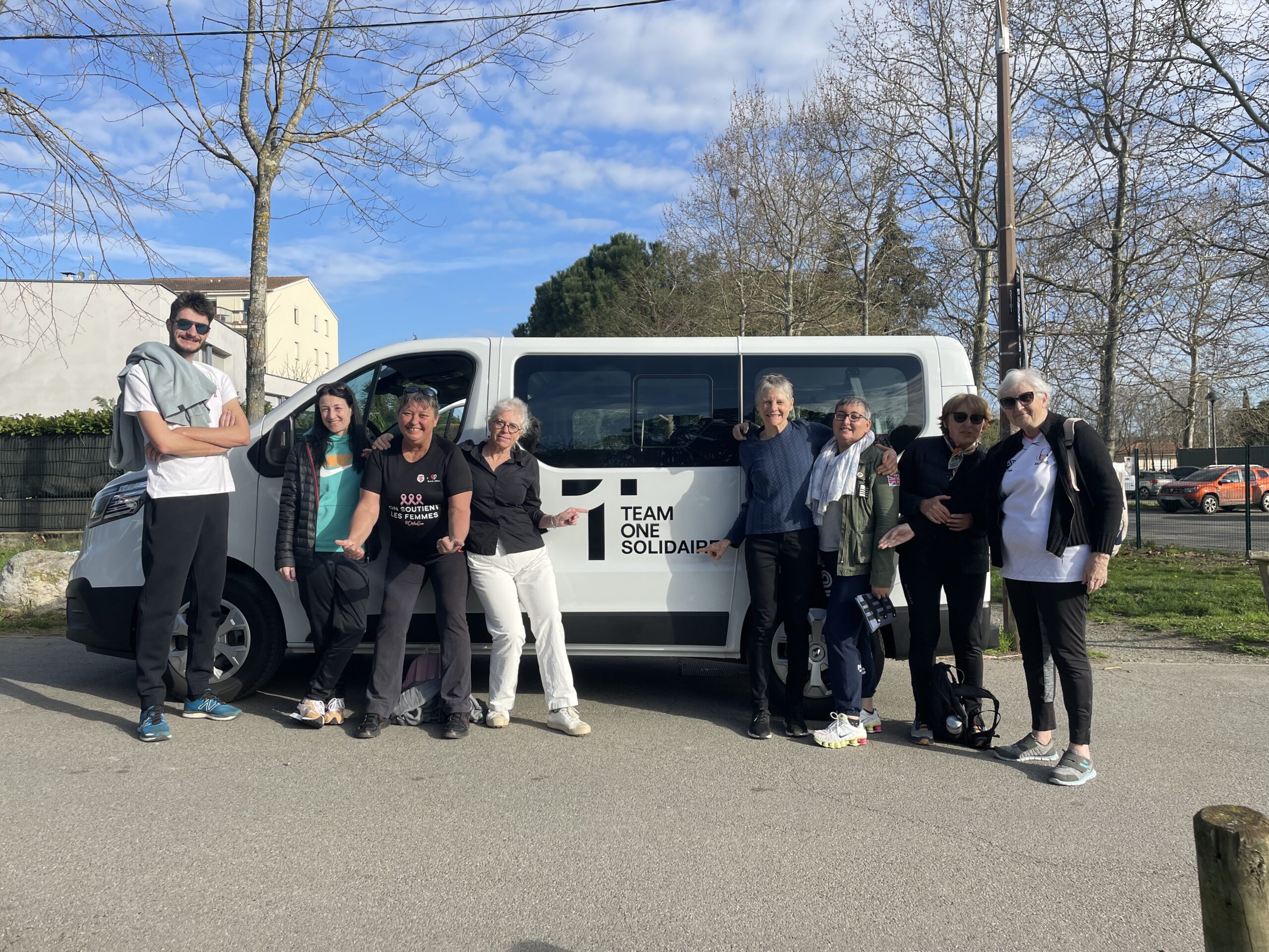 Acquisition minibus solidaire aider association Toulouse et alentours